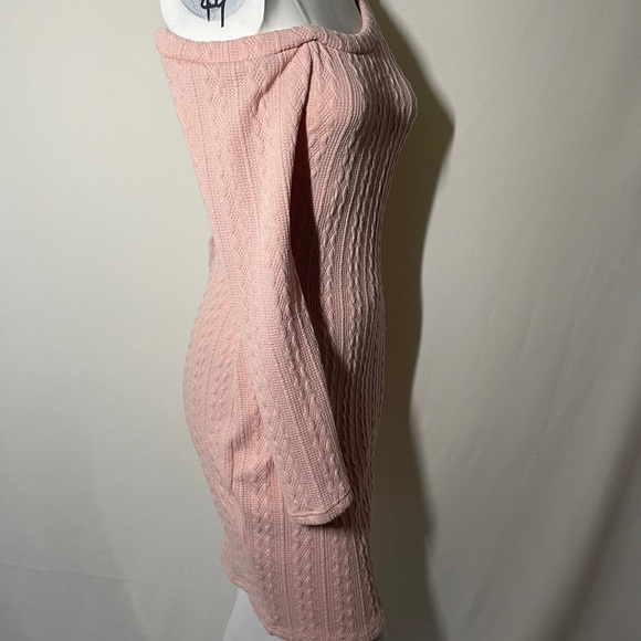 Light pink Bodycon mini dress off one shoulder - Picture 5 of 5